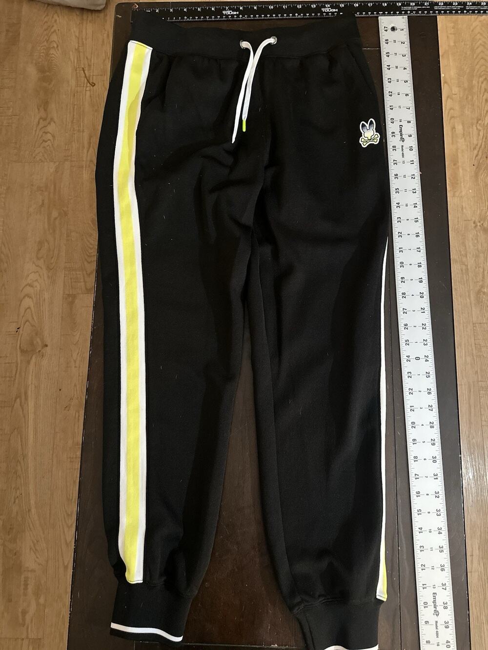 Psycho Bunny Men’s Black Jogger Pants Yellow/White Stripe Drawstring Pockets M